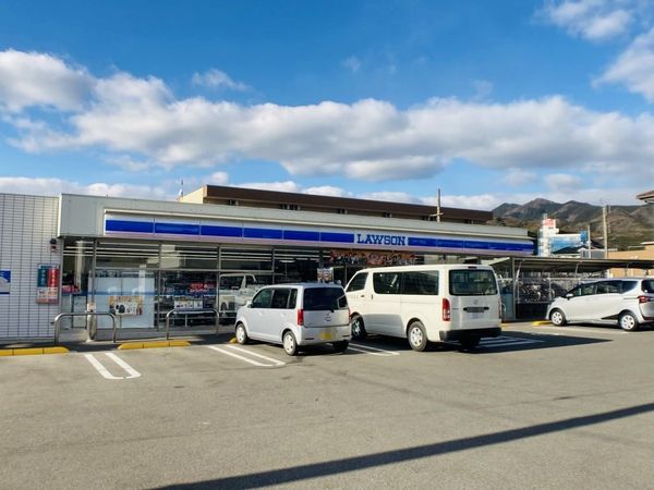 東温市南方の中古一戸建て(ローソン東温横河原店)
