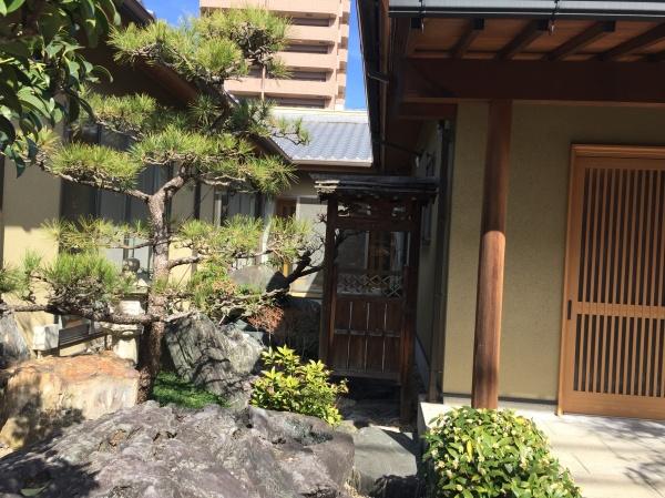 松山市上市１丁目の中古一戸建て