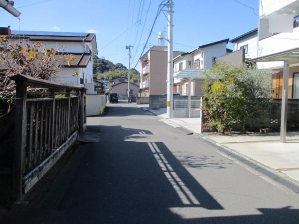 松山市北斎院町の中古一戸建て