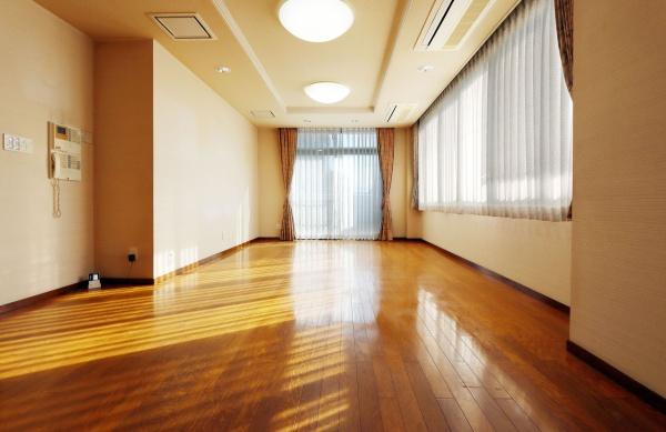 松山市持田町１丁目の中古一戸建て