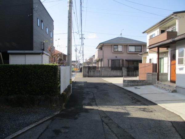 松山市北梅本町の中古一戸建て
