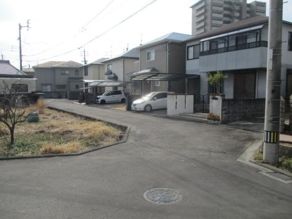 松山市平井町の中古一戸建て