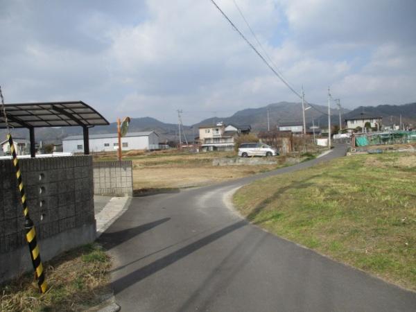 松山市平井町の中古一戸建て