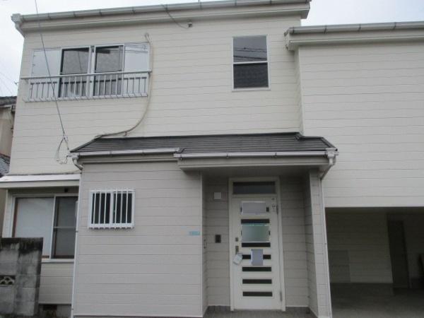 松山市新浜町の中古一戸建て