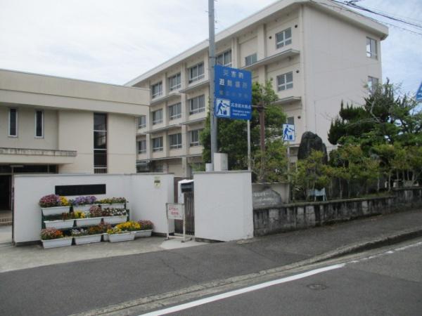 松山市堀江町の土地(松山市立堀江小学校)