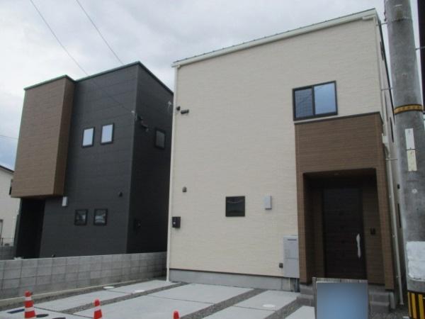 高岡町　３号棟