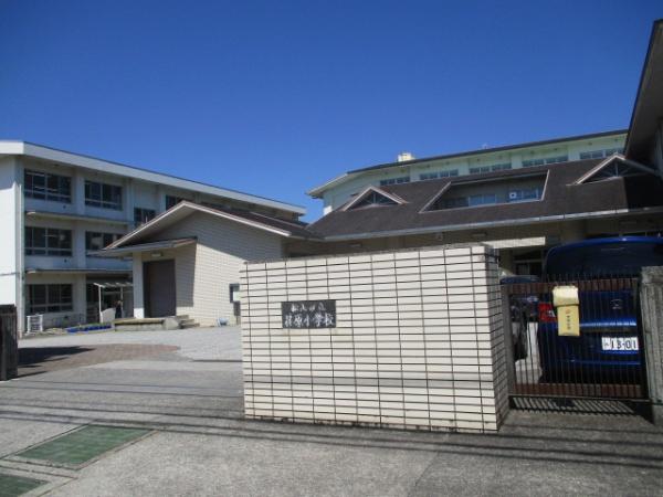 松山市津吉町の中古一戸建て(松山市立荏原小学校)