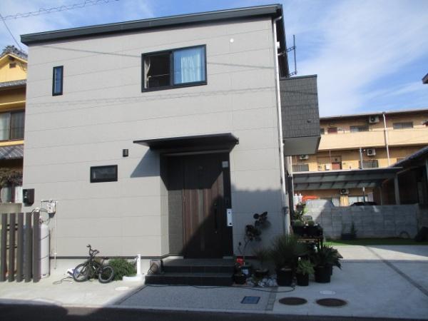 松山市須賀町の中古一戸建て