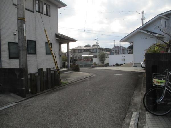 松山市北斎院町の中古一戸建て