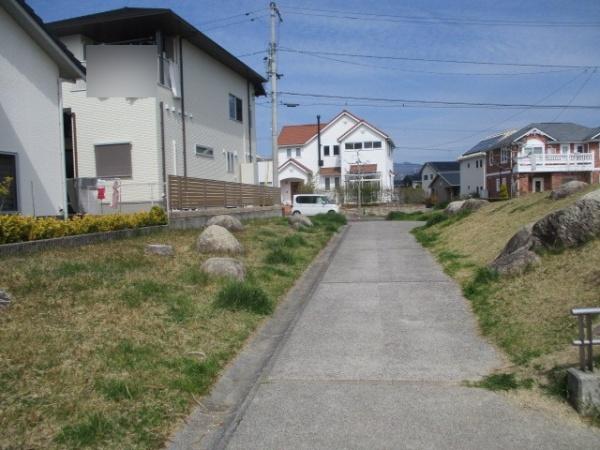 松山市南白水３丁目の中古一戸建て