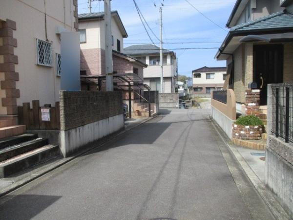 松山市吉藤３丁目の中古一戸建て