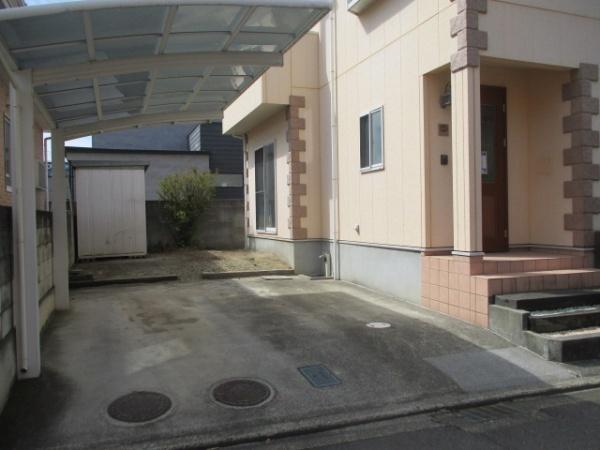 松山市吉藤３丁目の中古一戸建て
