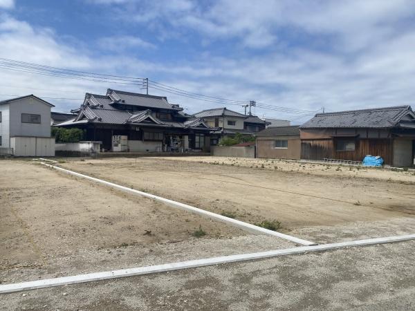伊予郡松前町大字大間　１号地