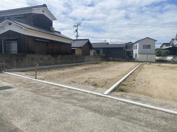 伊予郡松前町大字大間　１号地