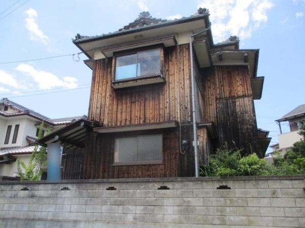 松山市石風呂町の中古一戸建て