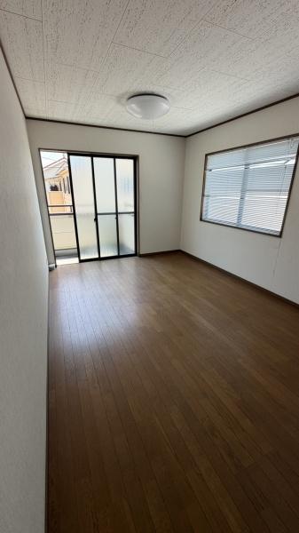 松山市水泥町の中古一戸建て