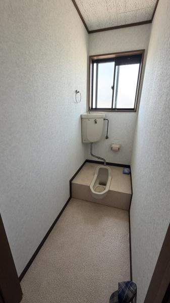 松山市水泥町の中古一戸建て