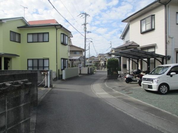 松山市星岡３丁目の中古一戸建て
