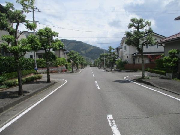 松山市湯の山８丁目の中古一戸建て