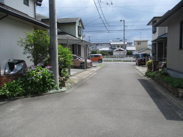 松山市吉藤４丁目の中古一戸建て