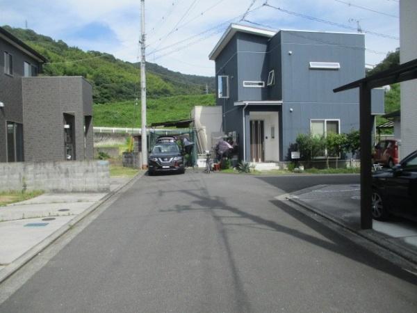 松山市東野３丁目の中古一戸建て
