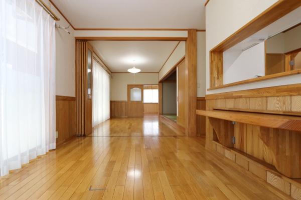 伊予郡松前町大字南黒田の中古一戸建て