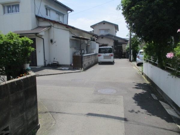 松山市越智２丁目の中古一戸建て