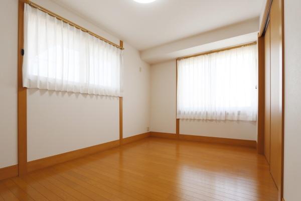 松山市東野１丁目の中古一戸建て