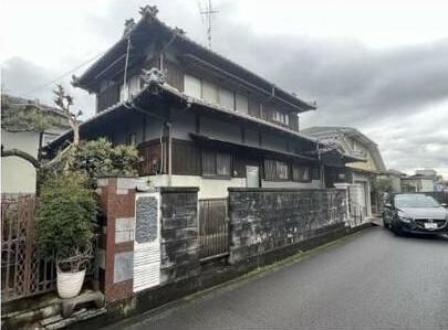 久米窪田町