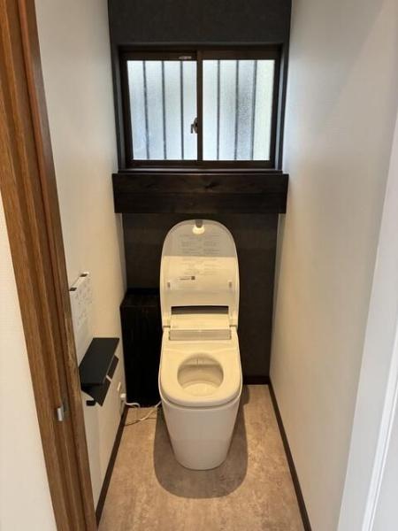 松山市南斎院町の中古一戸建