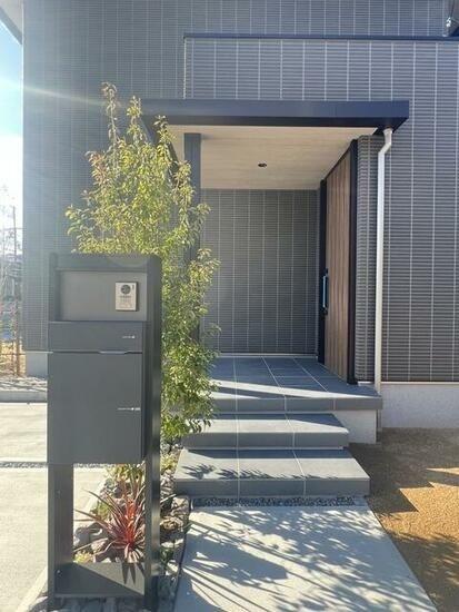 松山市御幸２丁目の中古一戸建て
