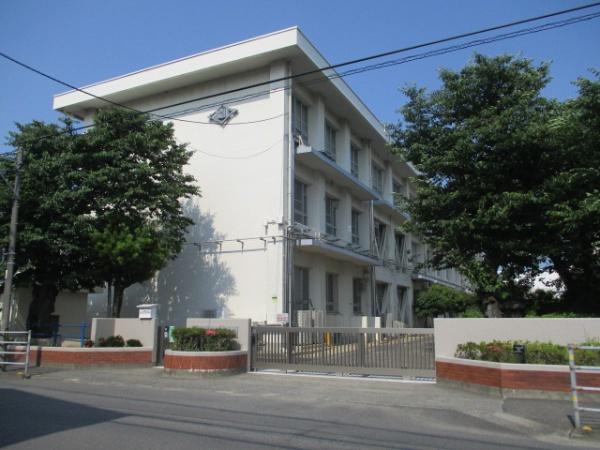 ダイアパレス竹原(松山市立雄郡小学校)