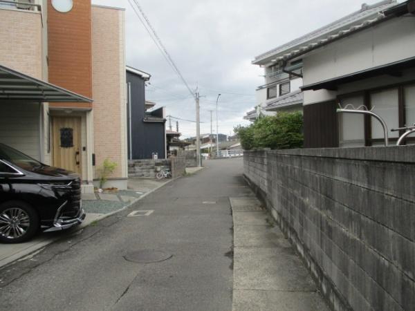 松山市南斎院町の中古一戸建て
