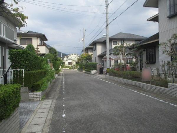 松山市湯の山５丁目の中古一戸建て