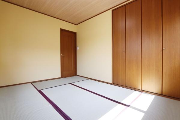 松山市三町３丁目の中古一戸建て