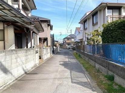 松山市古三津１丁目の中古一戸建て
