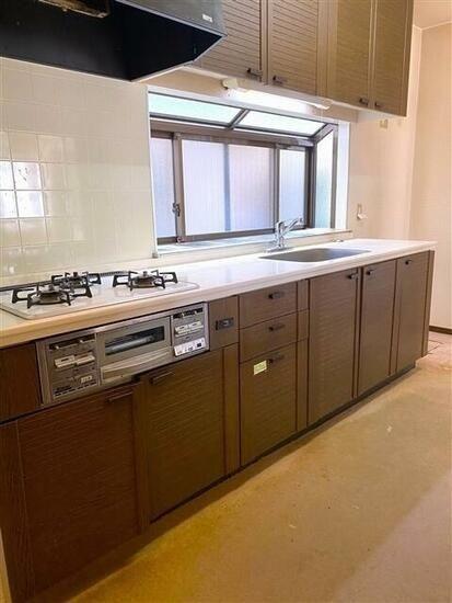 松山市古三津１丁目の中古一戸建て