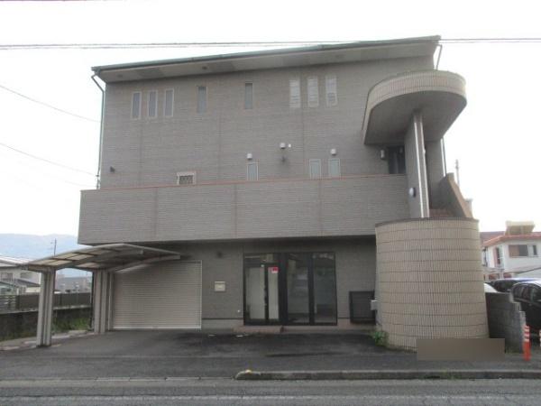 北梅本町