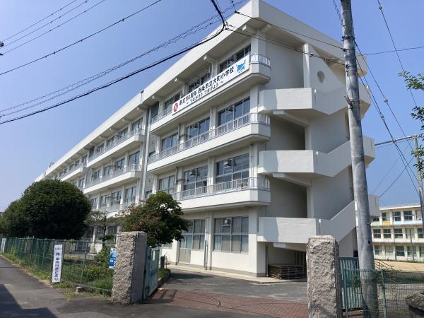 西条市大町の土地(西条市立大町小学校)