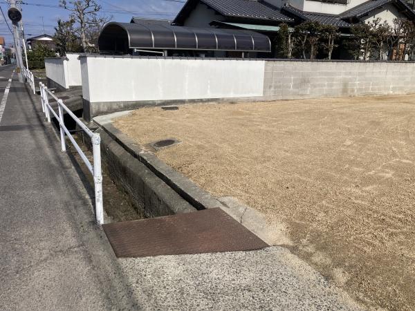 今治市立花町４丁目の土地