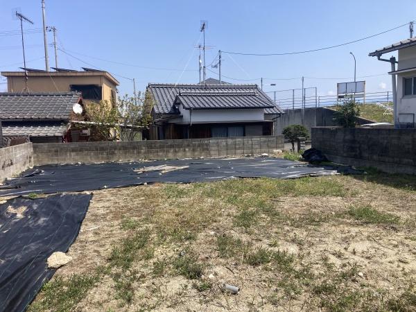 西条市三芳　売土地