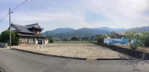 西条市上市の土地