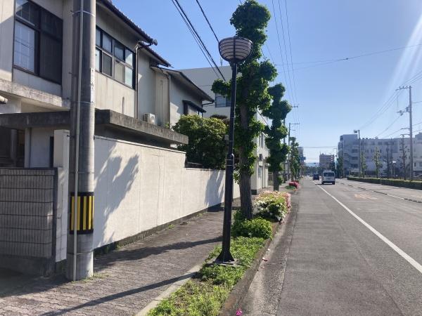 今治市枝堀町1丁目の土地(前面道路含む現地写真)