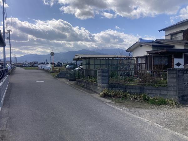 西条市周布の土地
