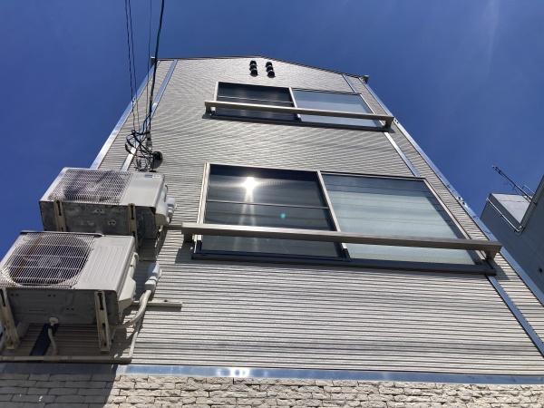 今治市共栄町4丁目　店舗付中古住宅
