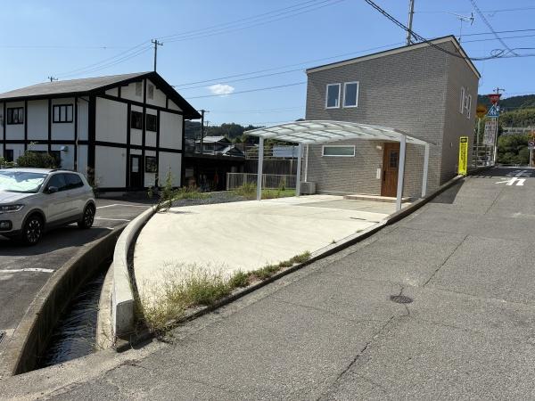 今治市近見町２丁目の中古一戸建て