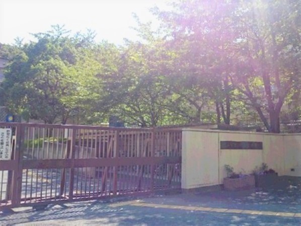 千里南パークマンションA棟(吹田市立佐井寺中学校)