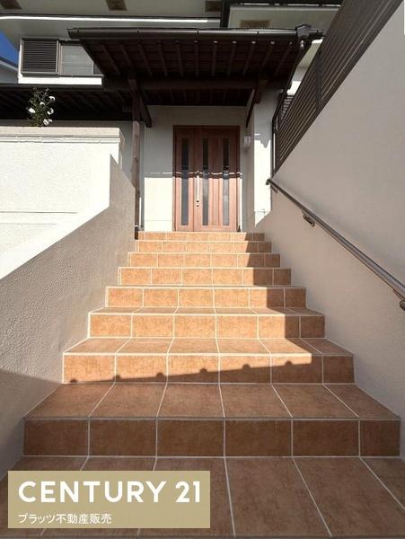 箕面市箕面３丁目の中古一戸建て
