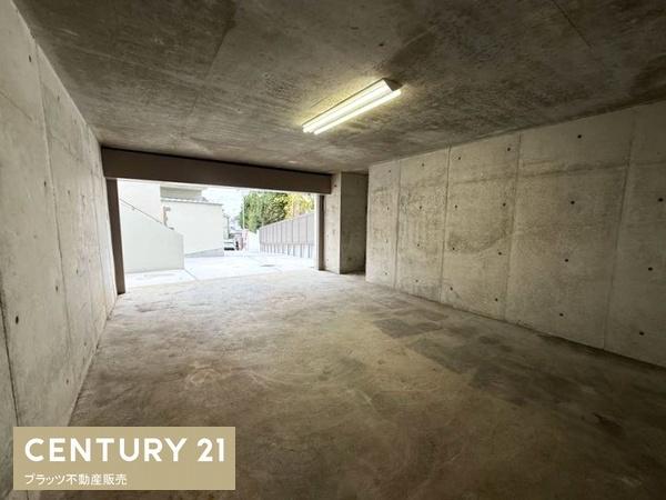 箕面市箕面３丁目の中古一戸建て