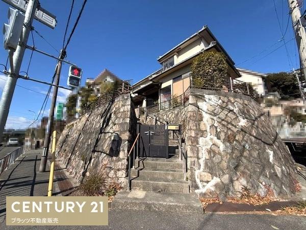 池田市五月丘５丁目の中古一戸建